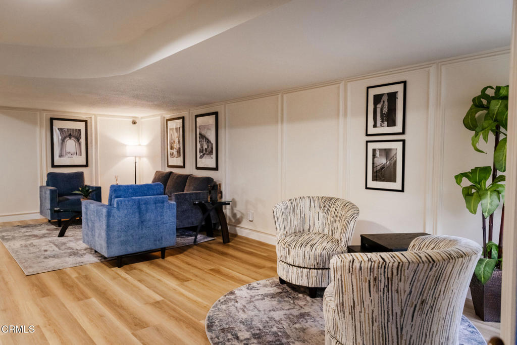 382 E California Boulevard 105