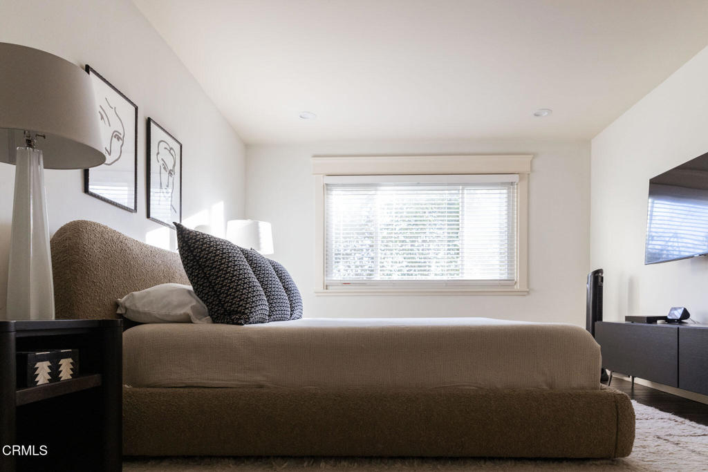 382 E California Boulevard 105