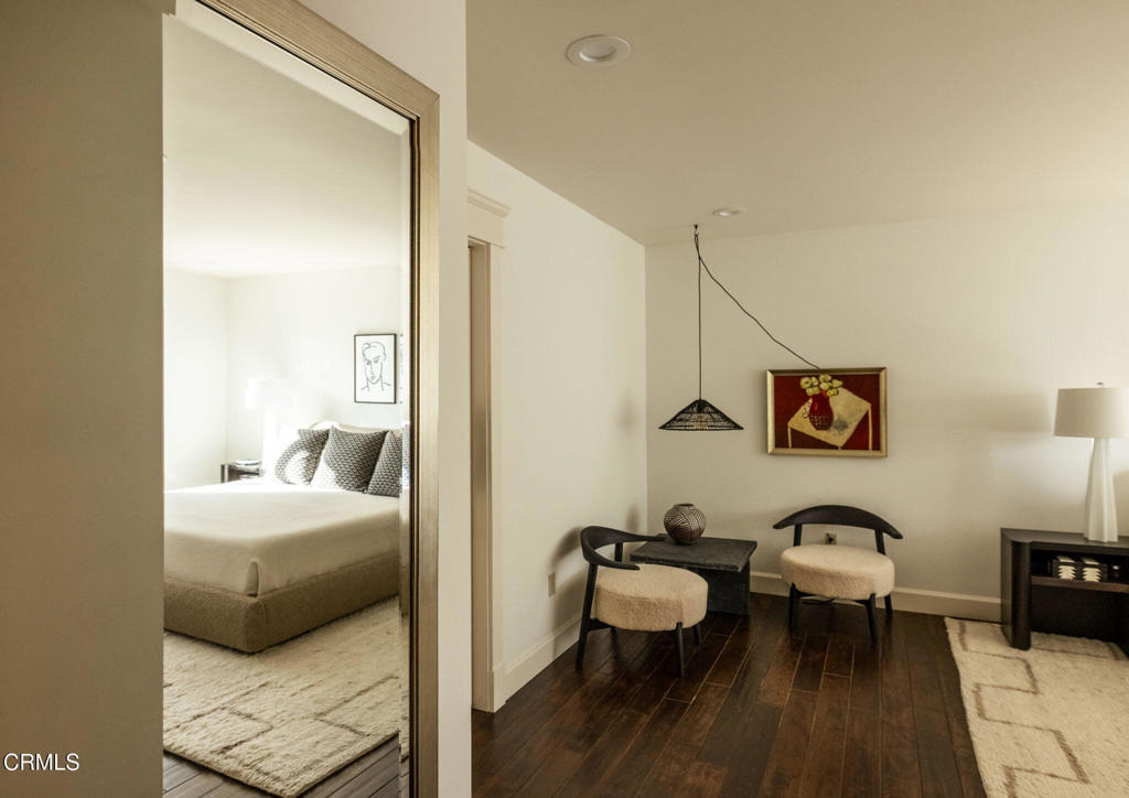 382 E California Boulevard 105