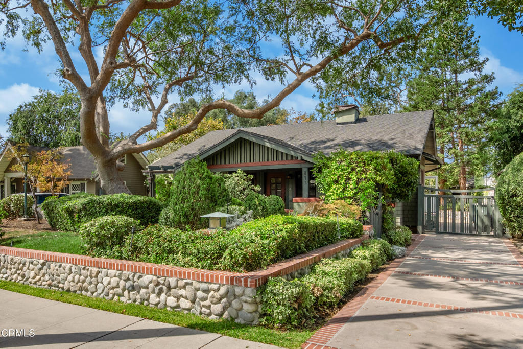 847 S Los Robles Avenue