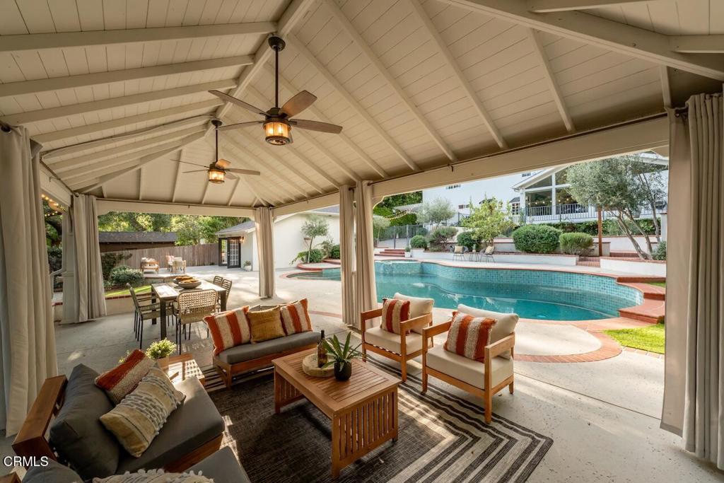 2060 E Altadena Drive