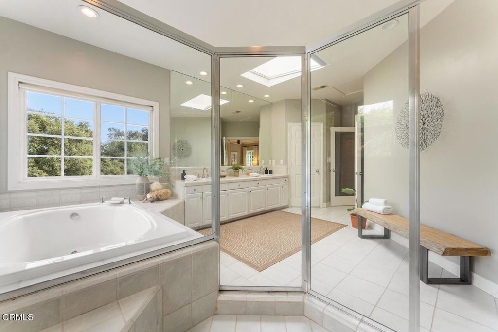 2060 E Altadena Drive