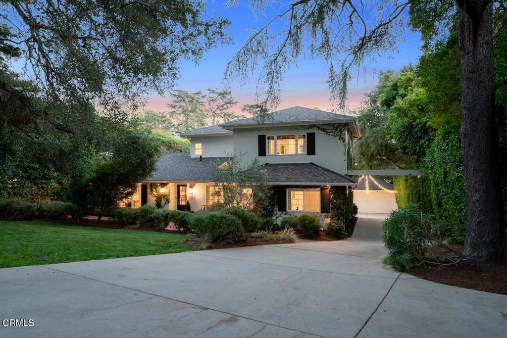 2060 E Altadena Drive