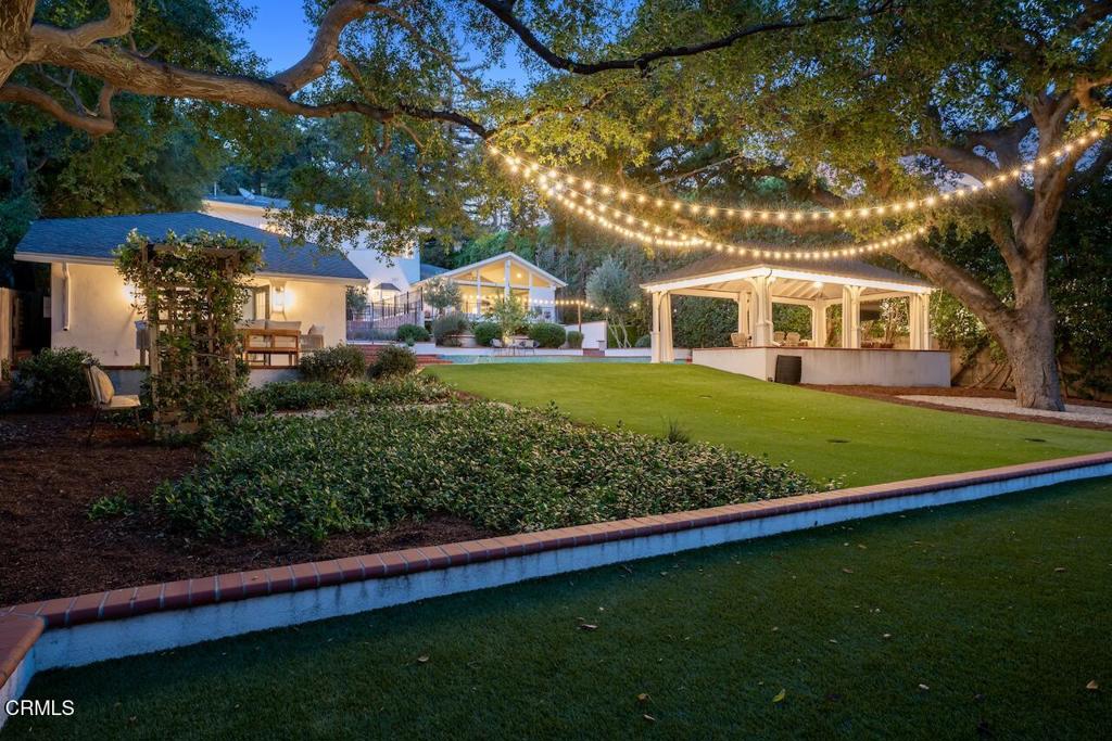 2060 E Altadena Drive