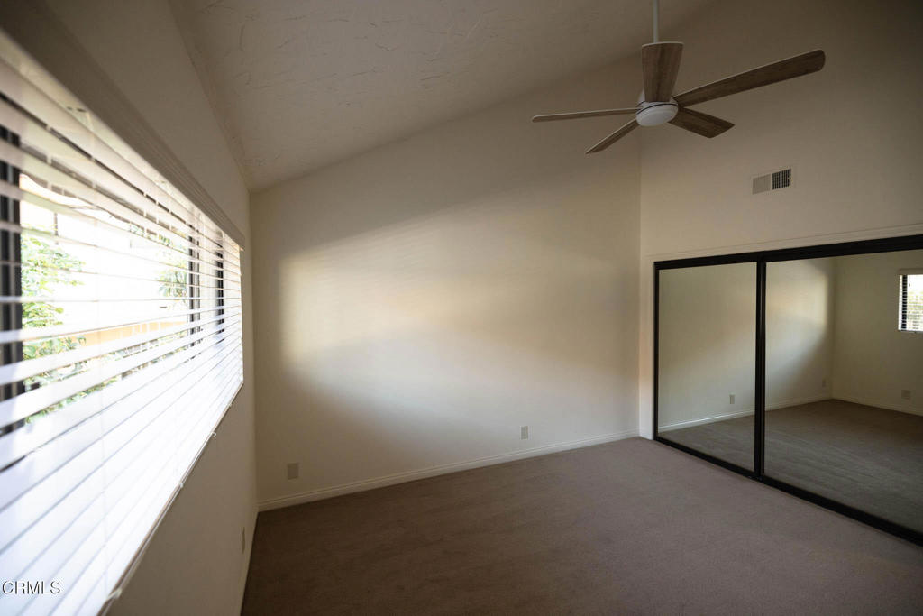 503 W Duarte Road 6