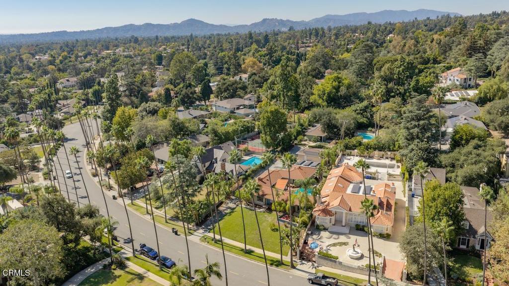2195 Mendocino Lane