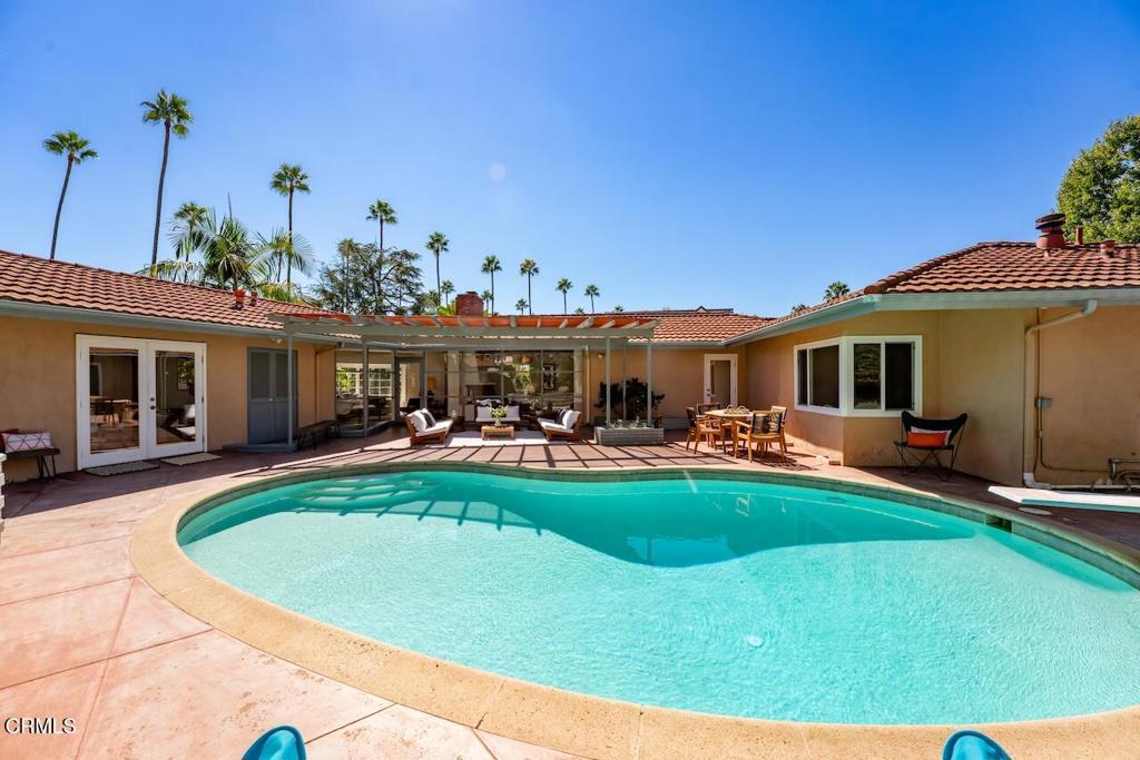 2195 Mendocino Lane