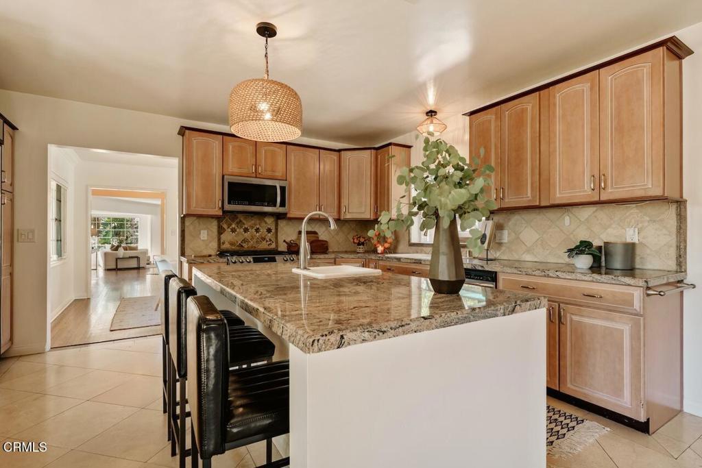 2195 Mendocino Lane