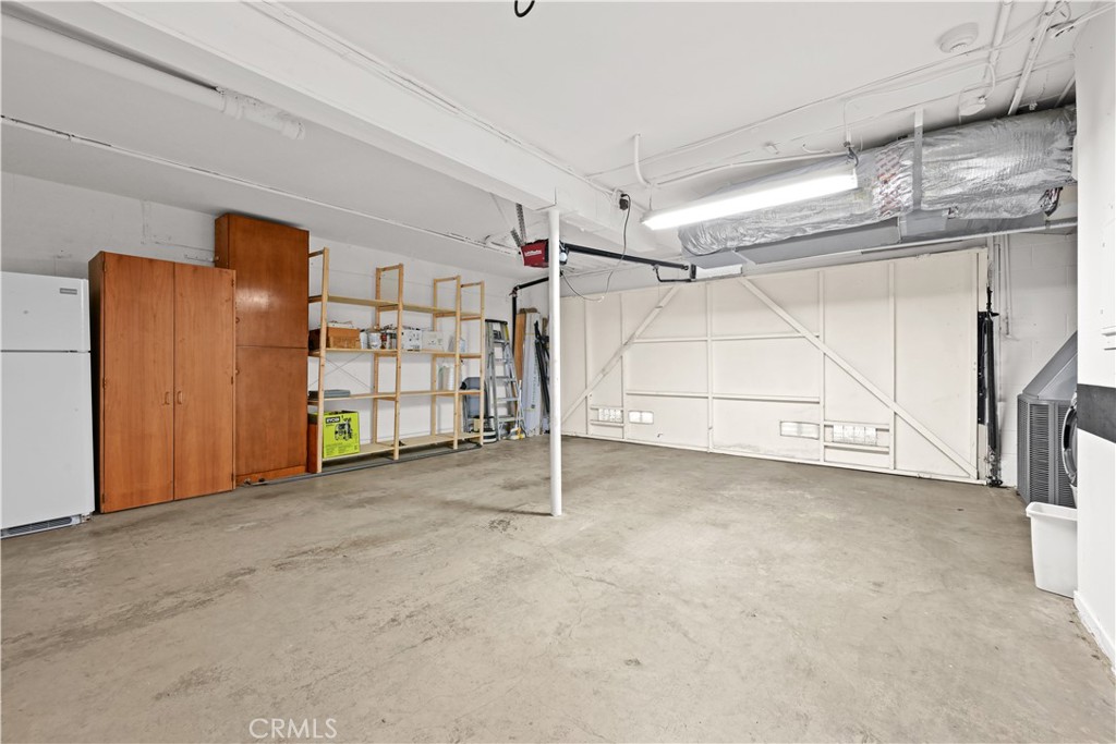 2439 Loma Vista Street