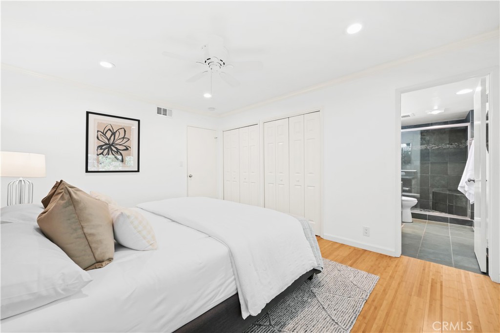 2439 Loma Vista Street