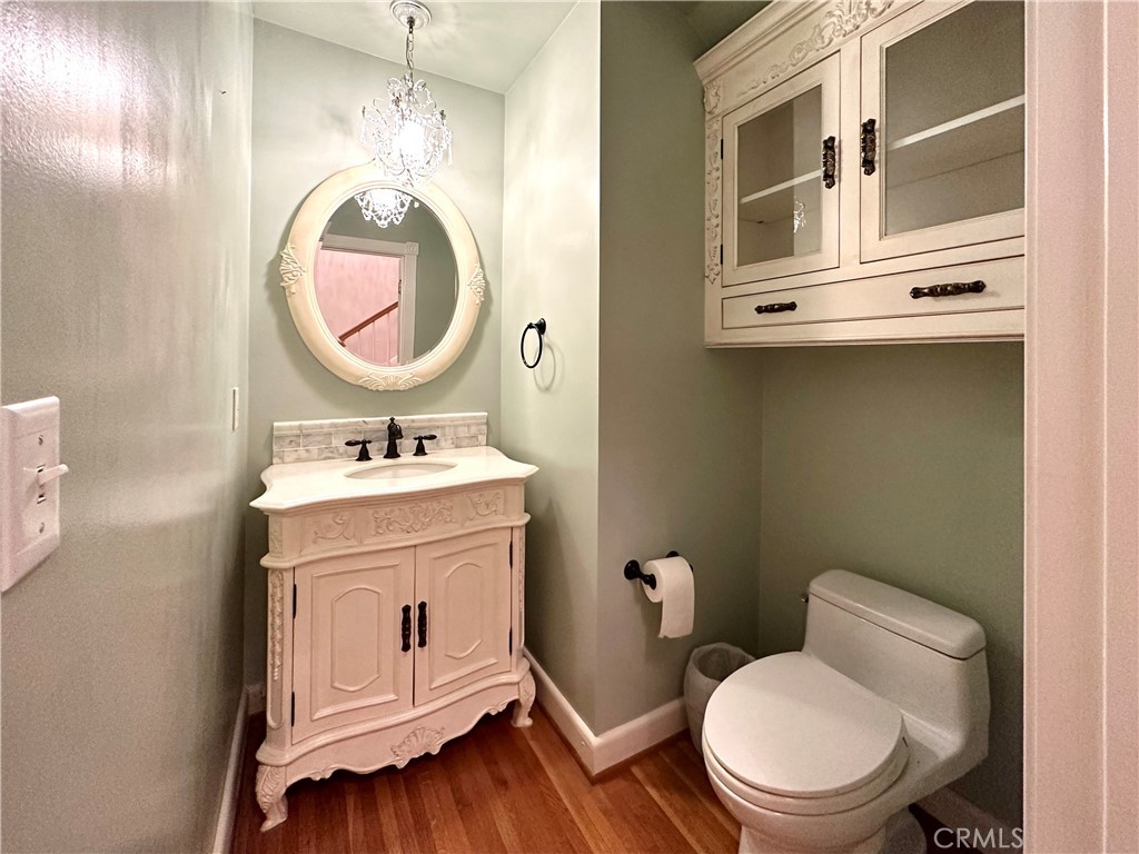 2210 El Molino Place