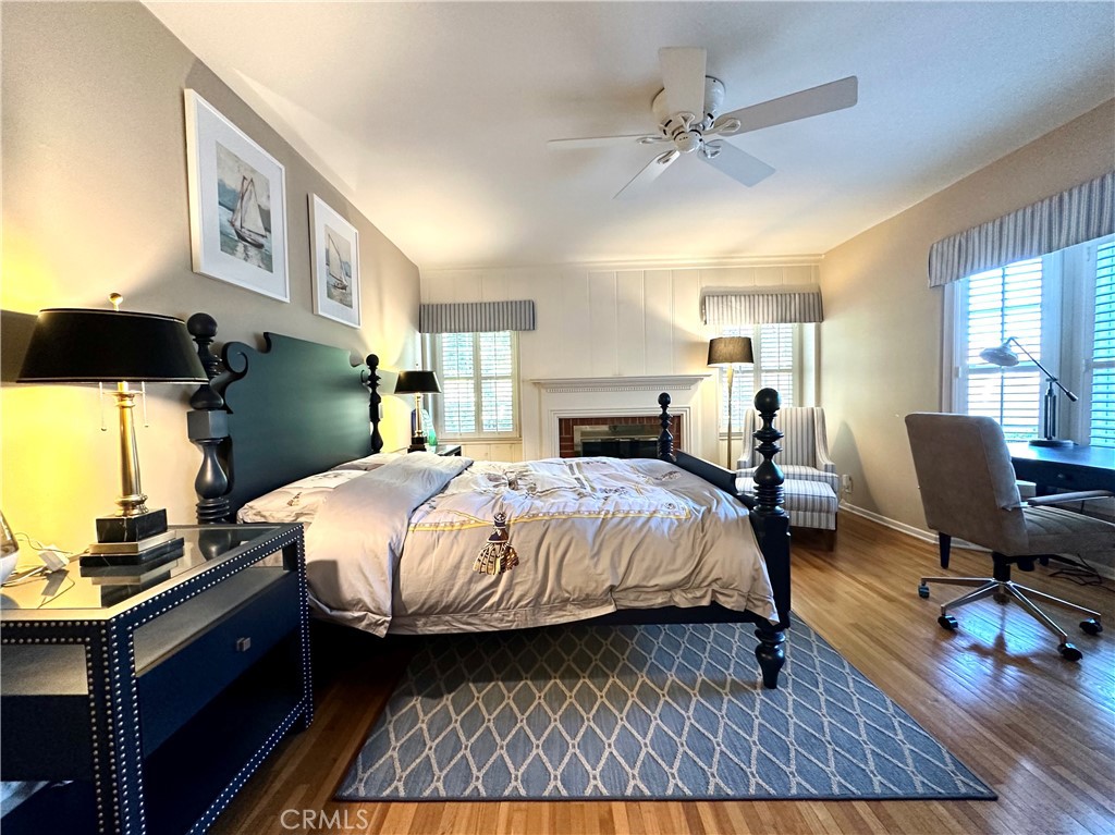 2210 El Molino Place