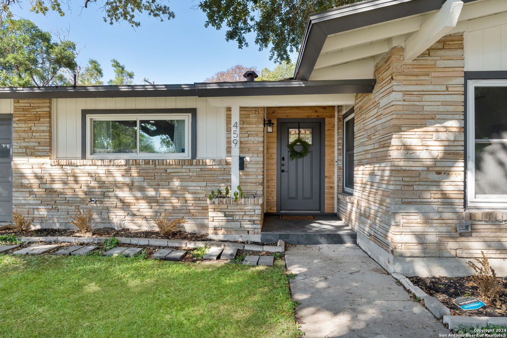 459 SHADYWOOD LN