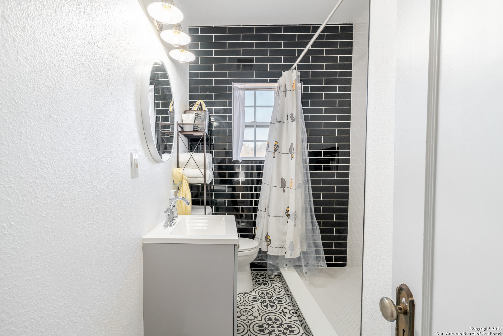 475 E FRENCH PL