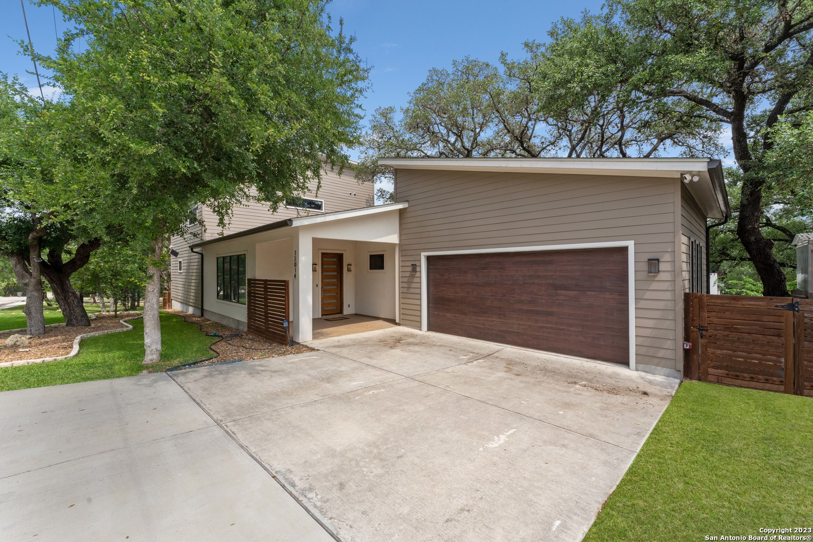 12014 SUNBURST LN