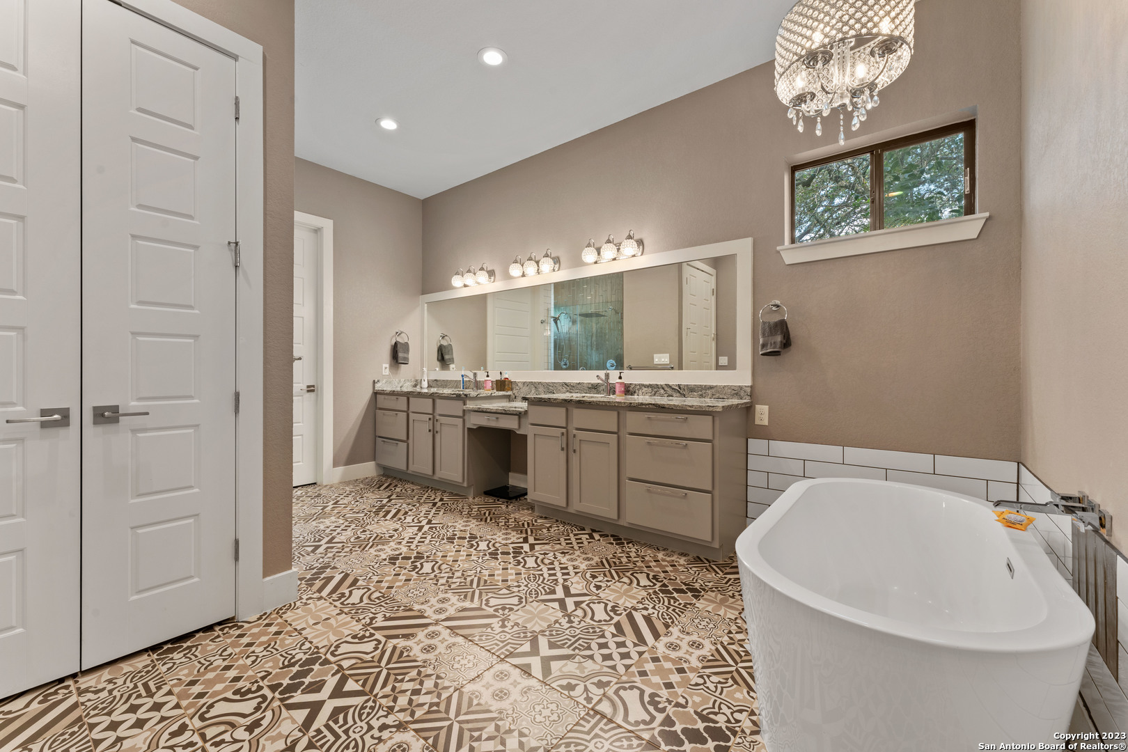 12014 SUNBURST LN