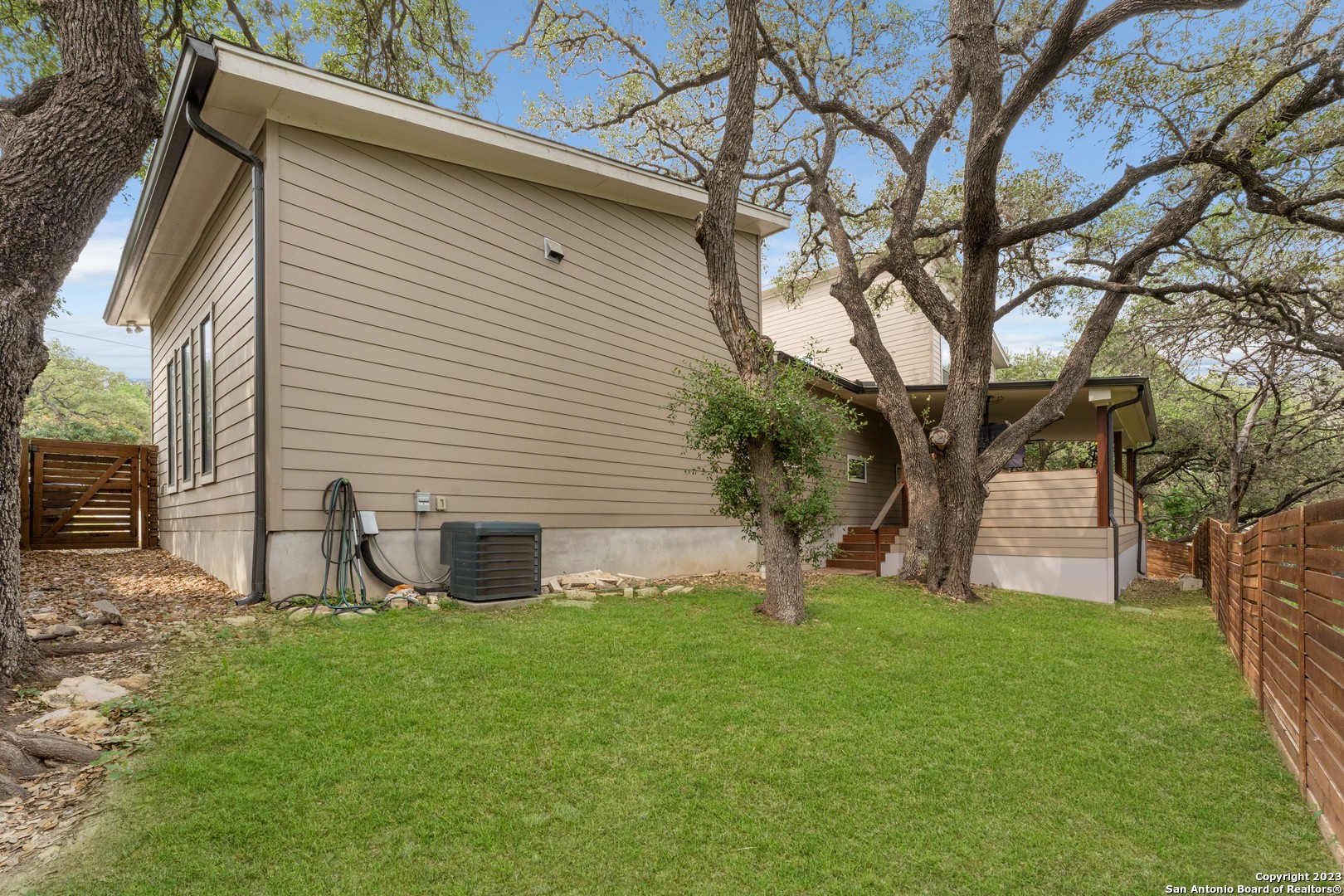 12014 SUNBURST LN