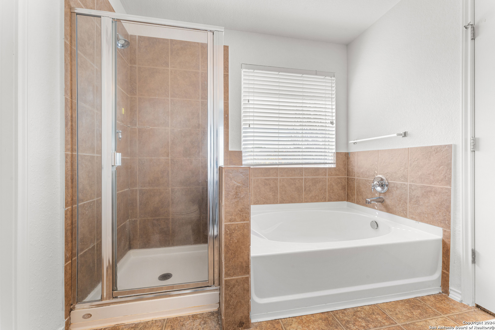 10326 ROSEANGEL LN