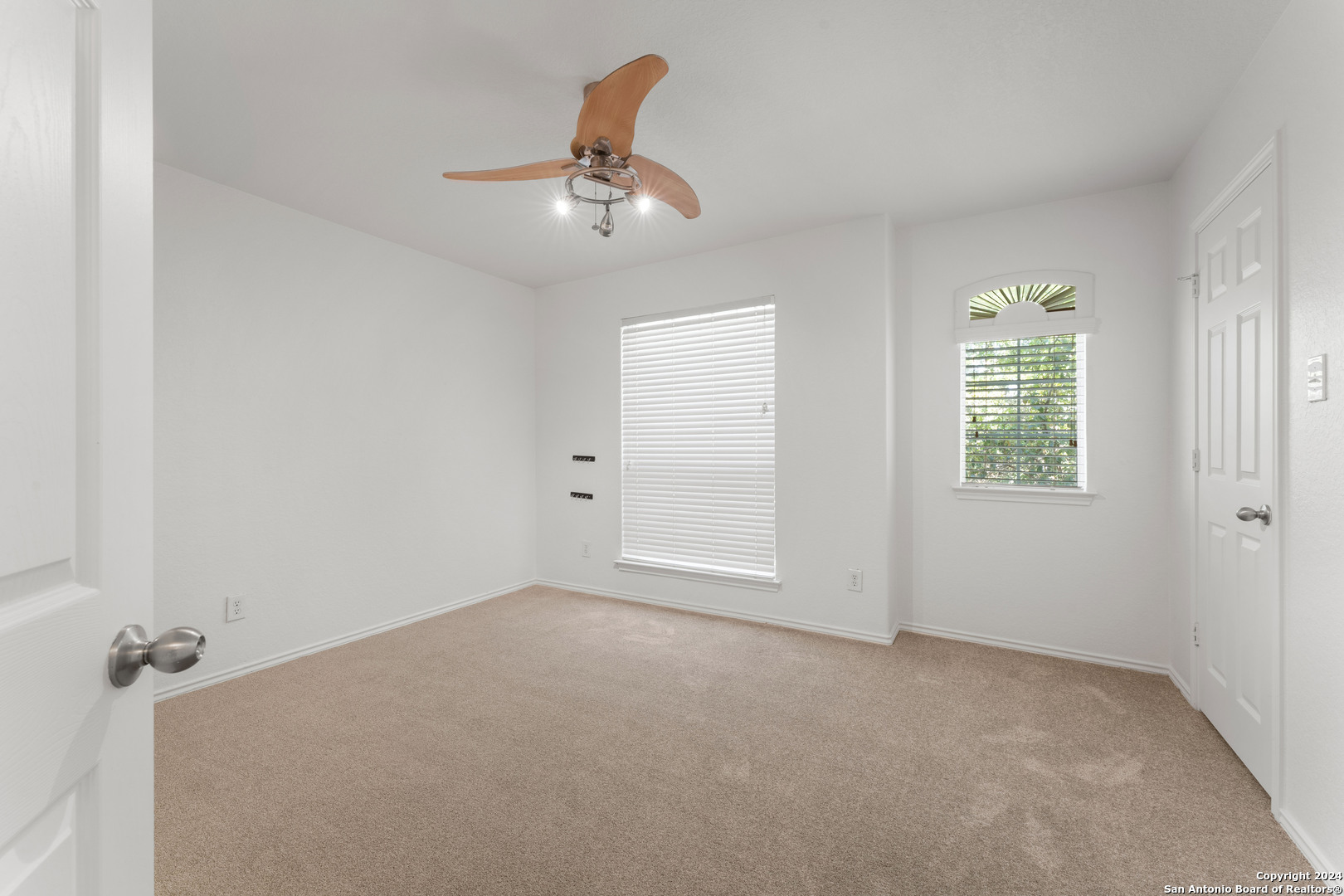 10326 ROSEANGEL LN