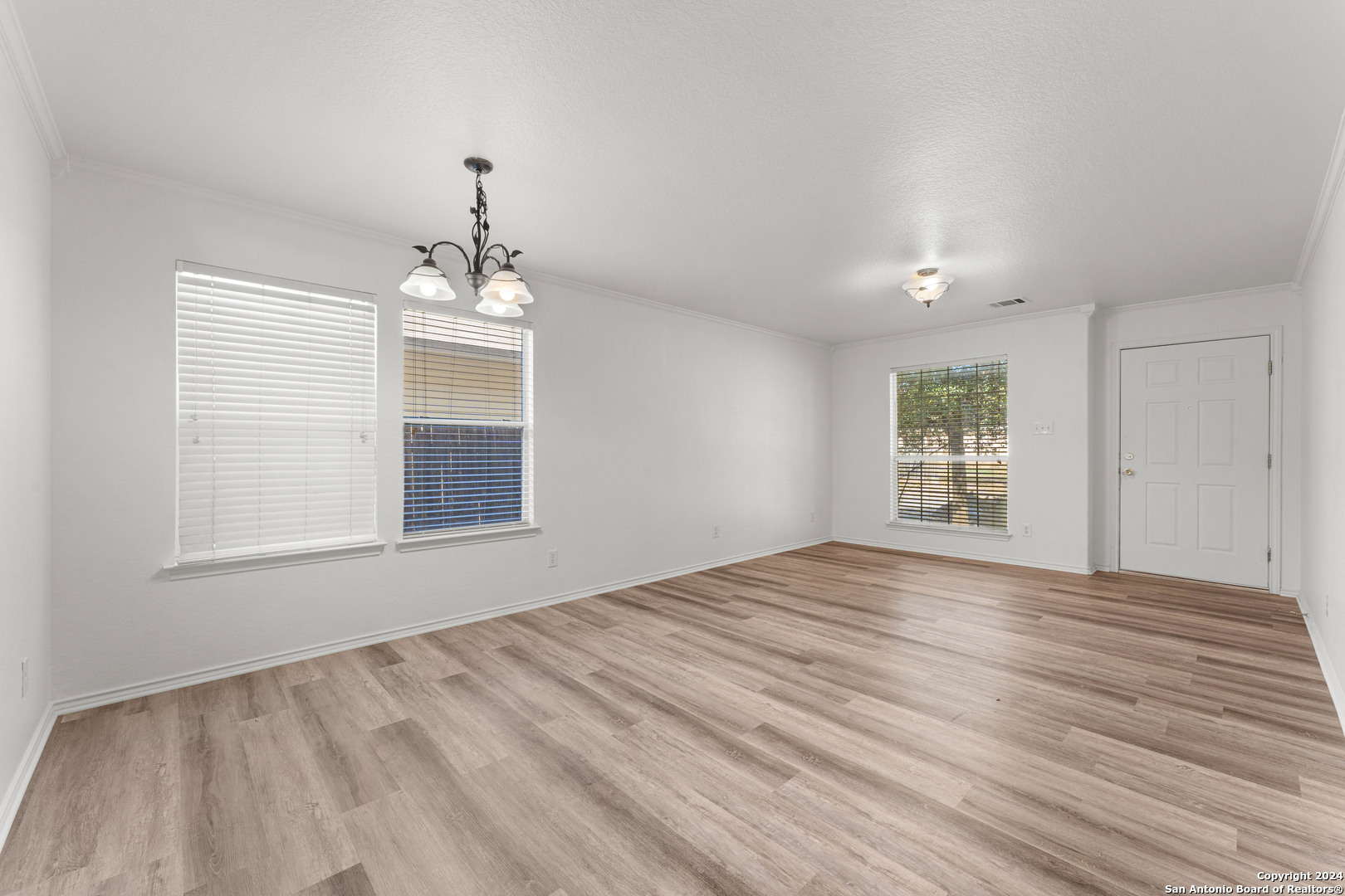 10326 ROSEANGEL LN