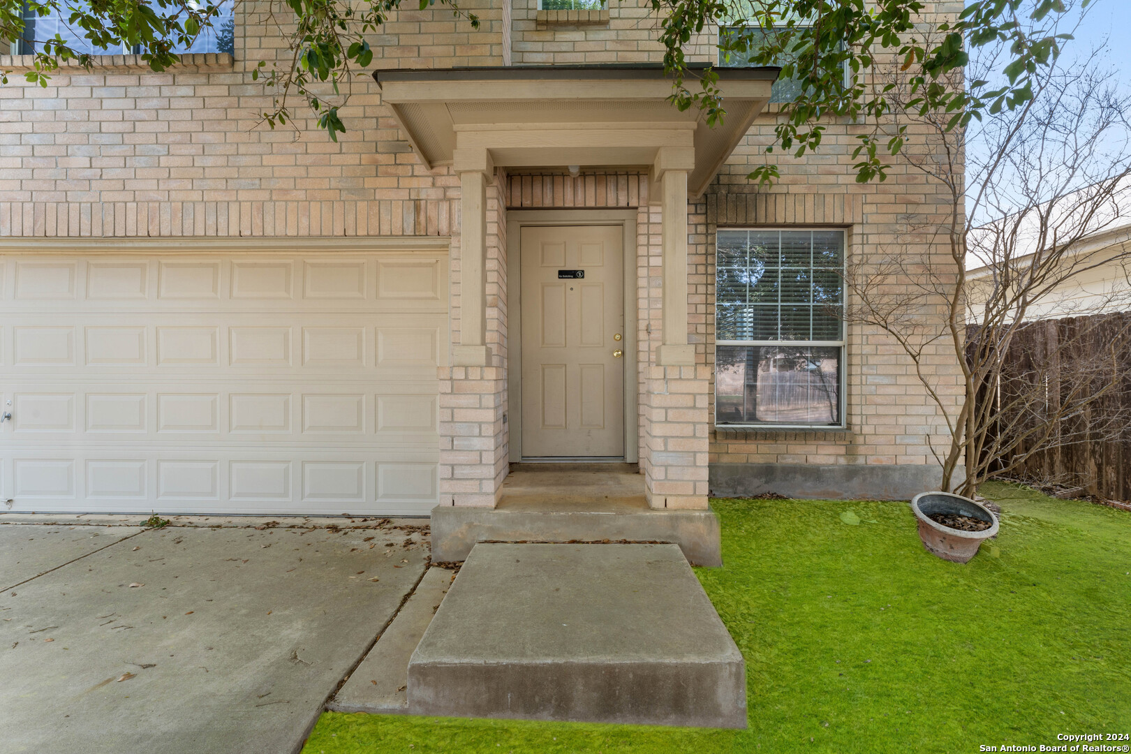 10326 ROSEANGEL LN