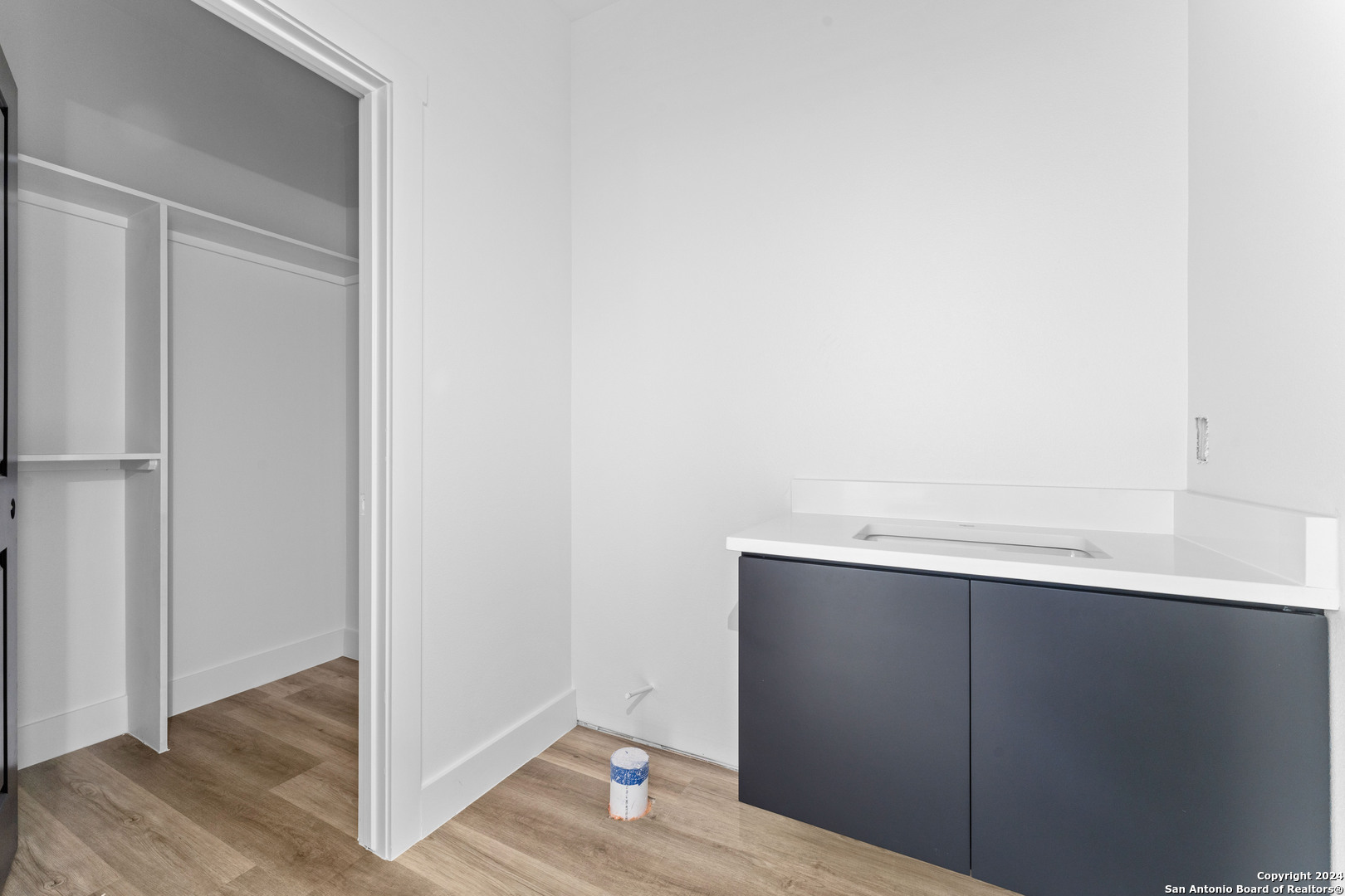 134 E LACHAPELLE