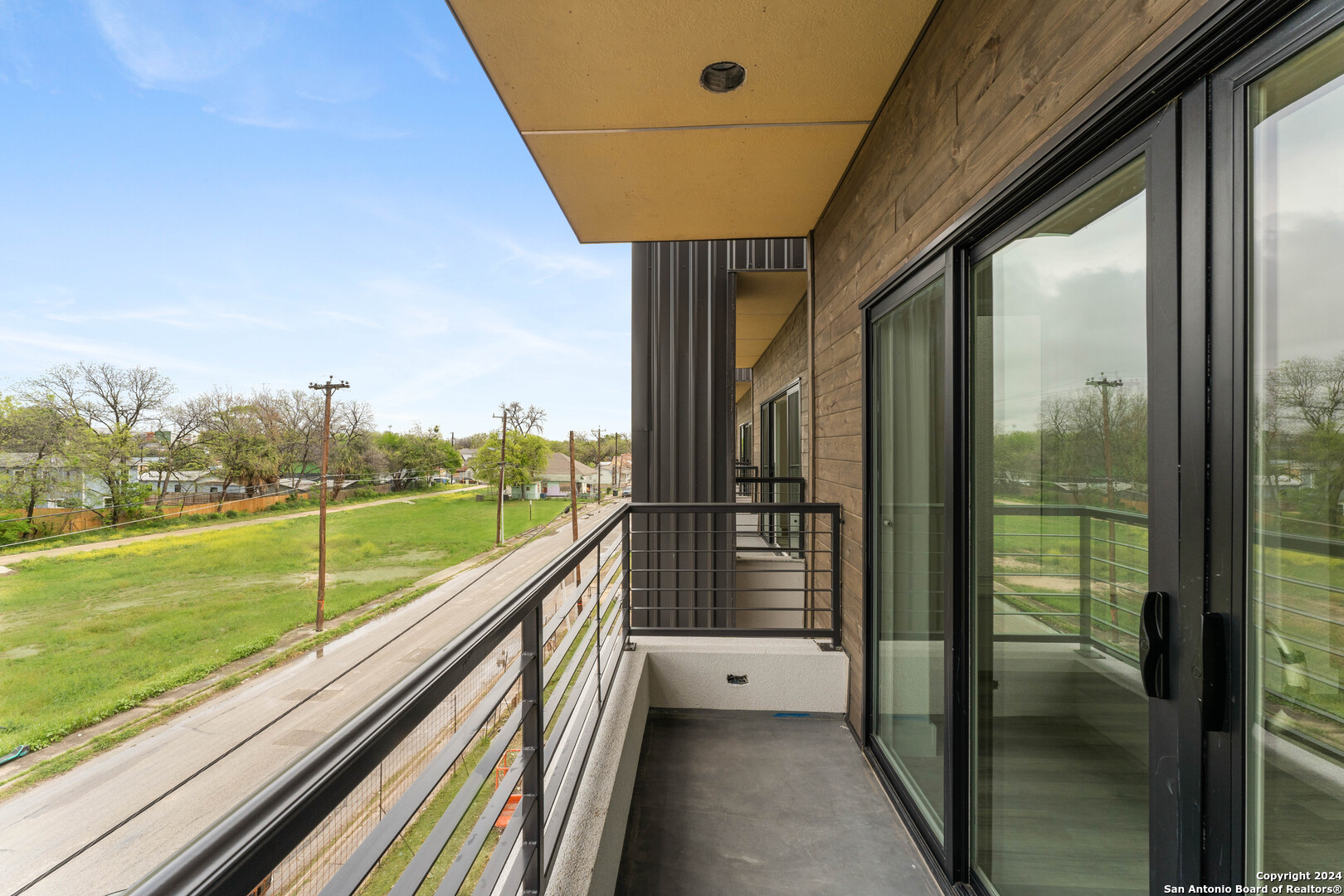 134 E LACHAPELLE