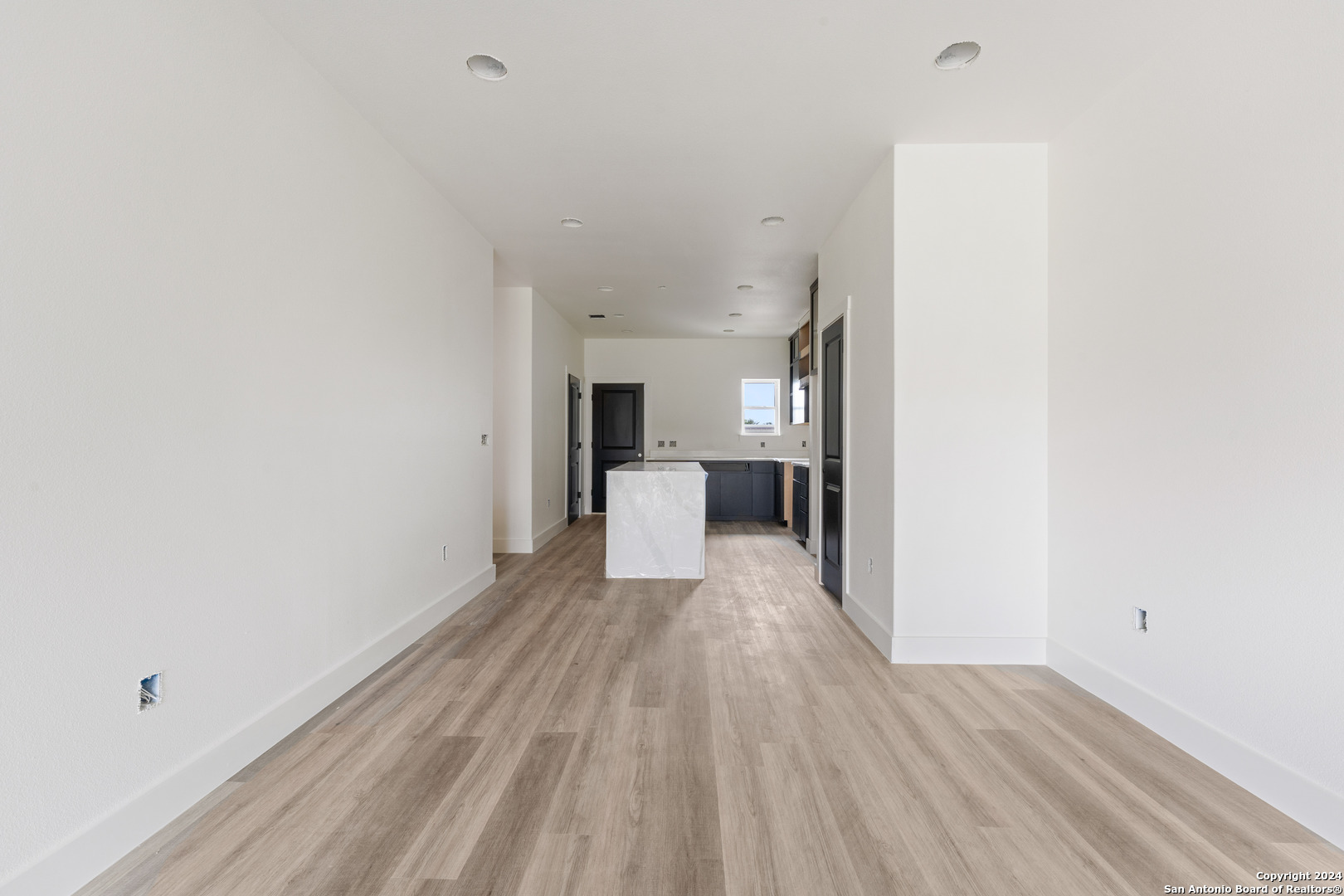 134 E LACHAPELLE