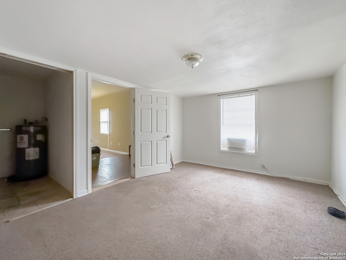 1325 DUPONT