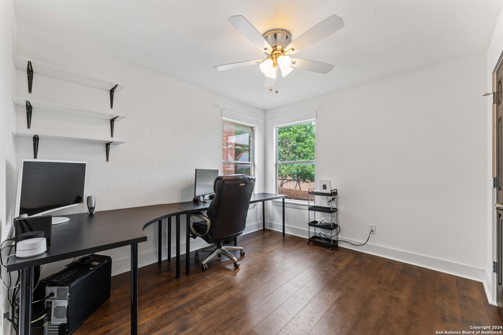 21420 BRANDING BAY