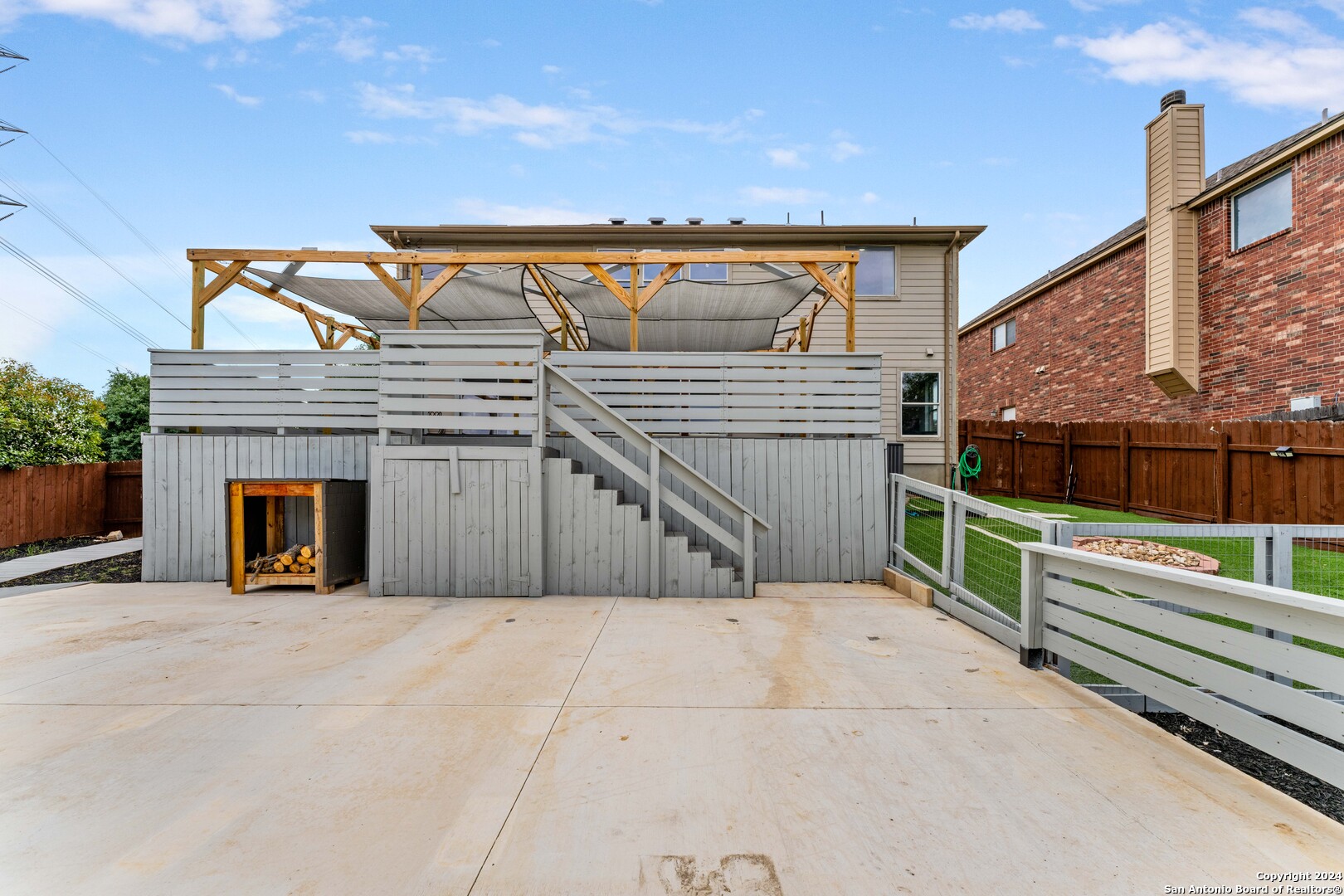 21420 BRANDING BAY