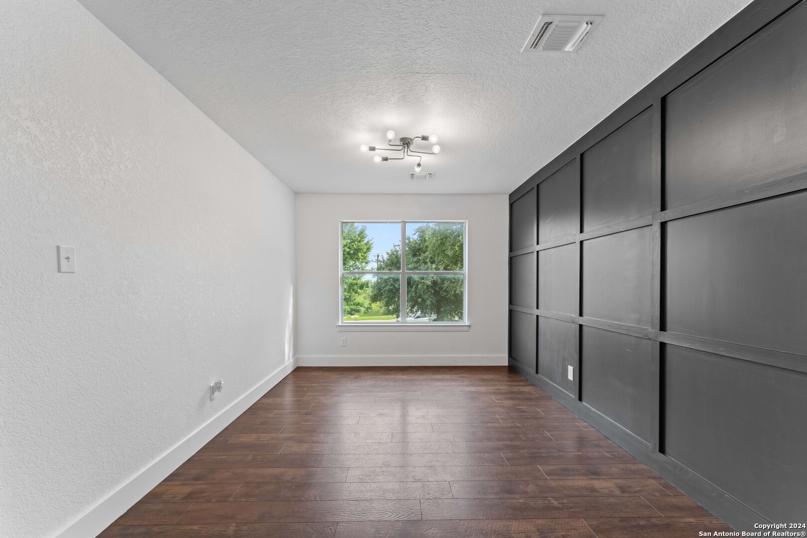 21420 BRANDING BAY