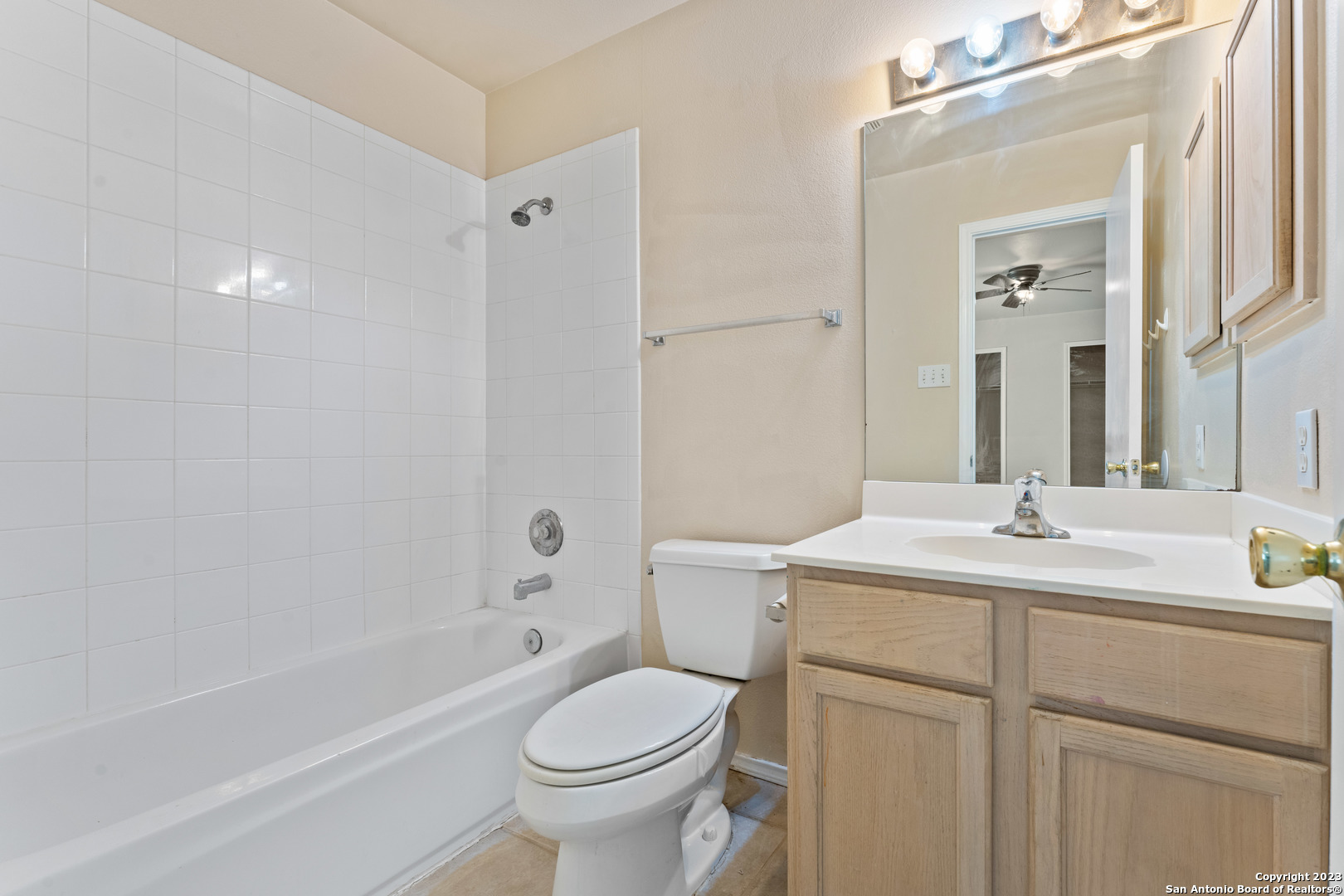 6027 BANTRY BAY