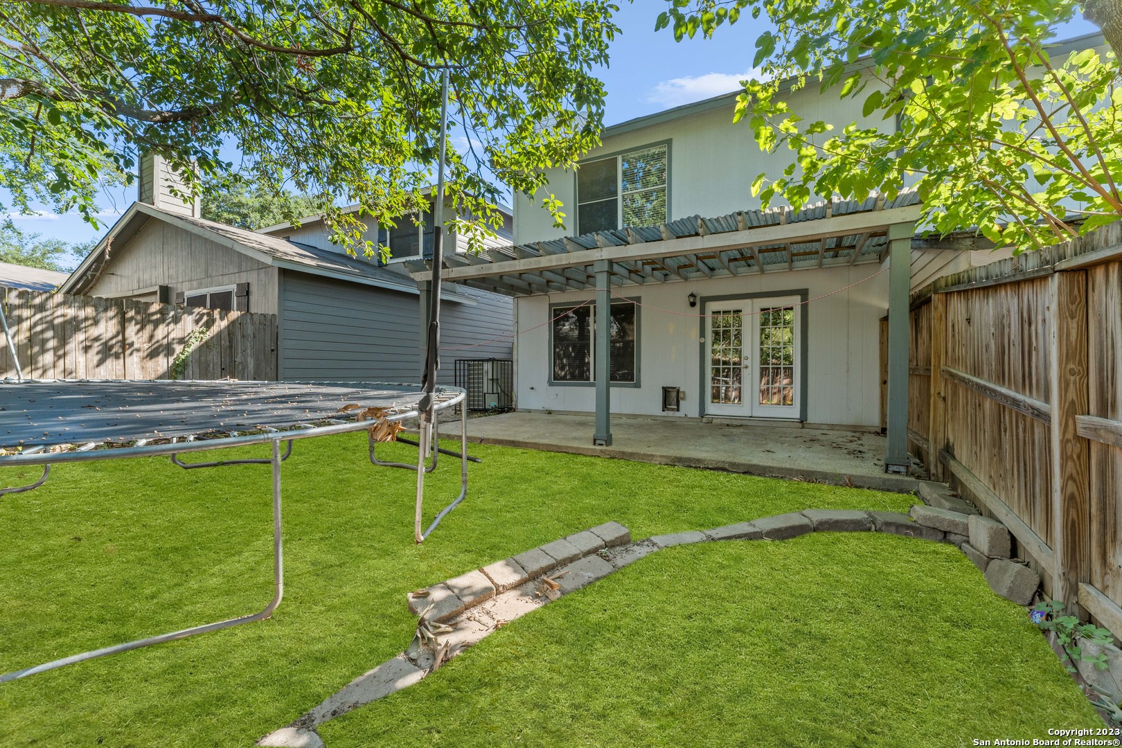 6027 BANTRY BAY