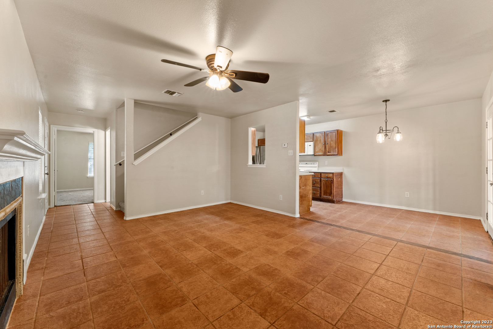 6027 BANTRY BAY