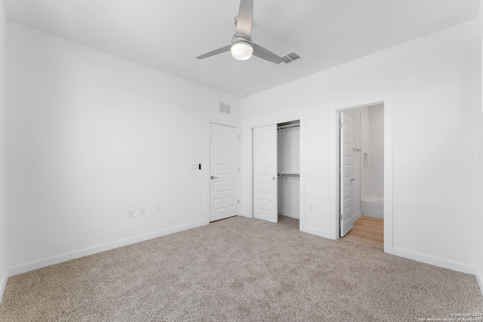 914 N Olive #701