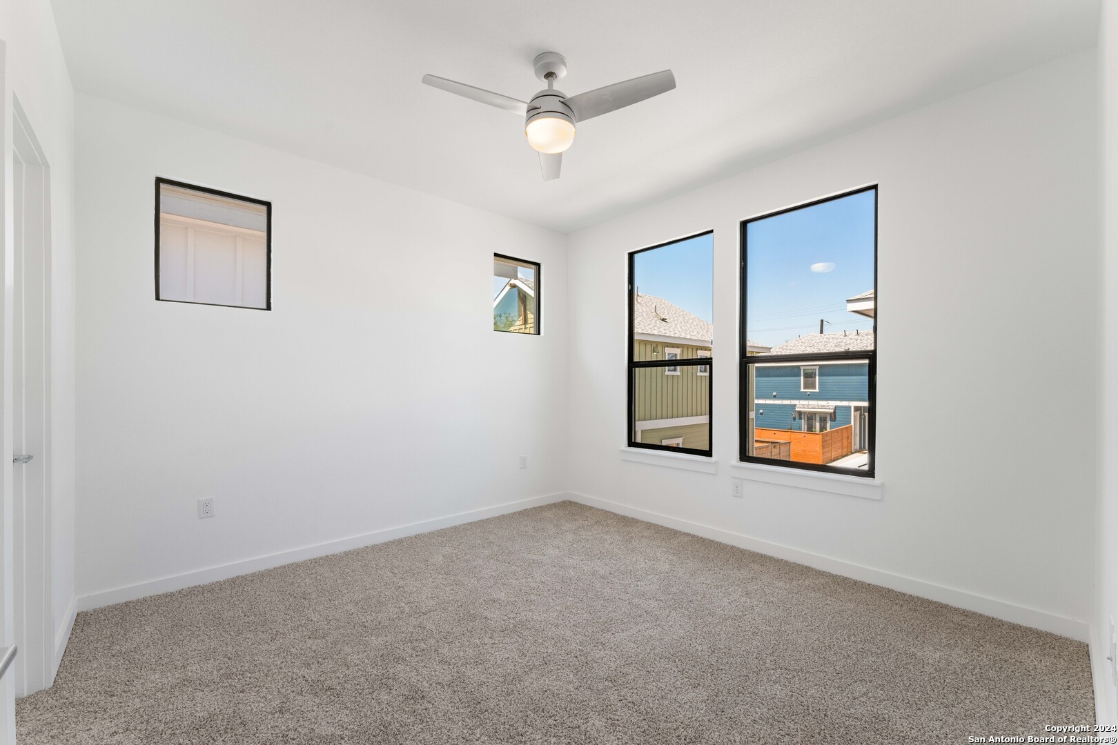 914 N Olive #701