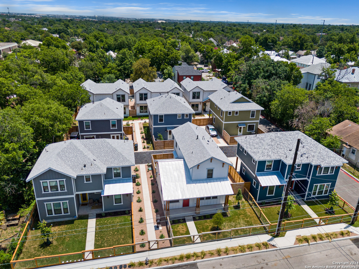914 N Olive #101