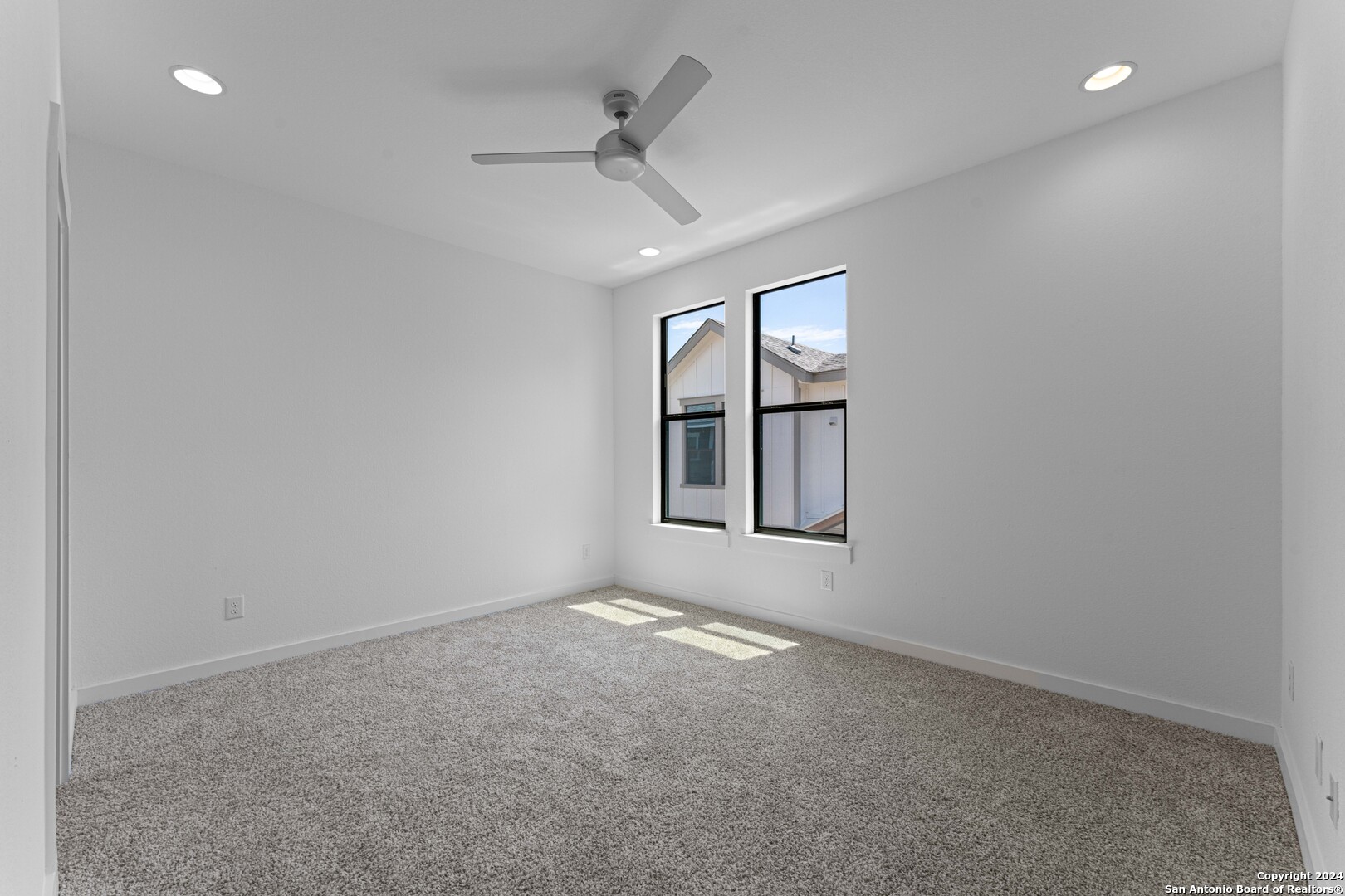 914 N Olive #101