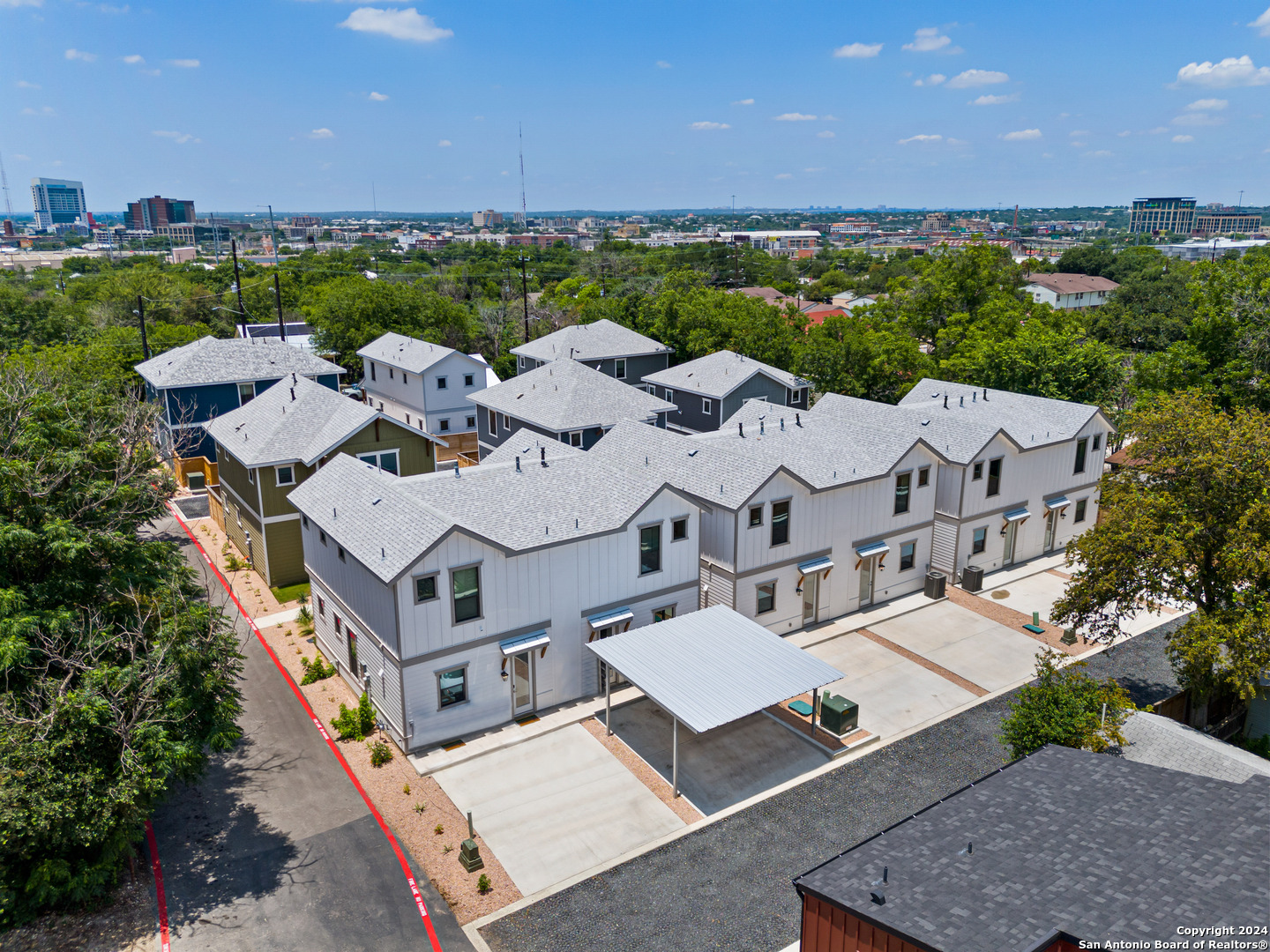 914 N Olive St 401/501