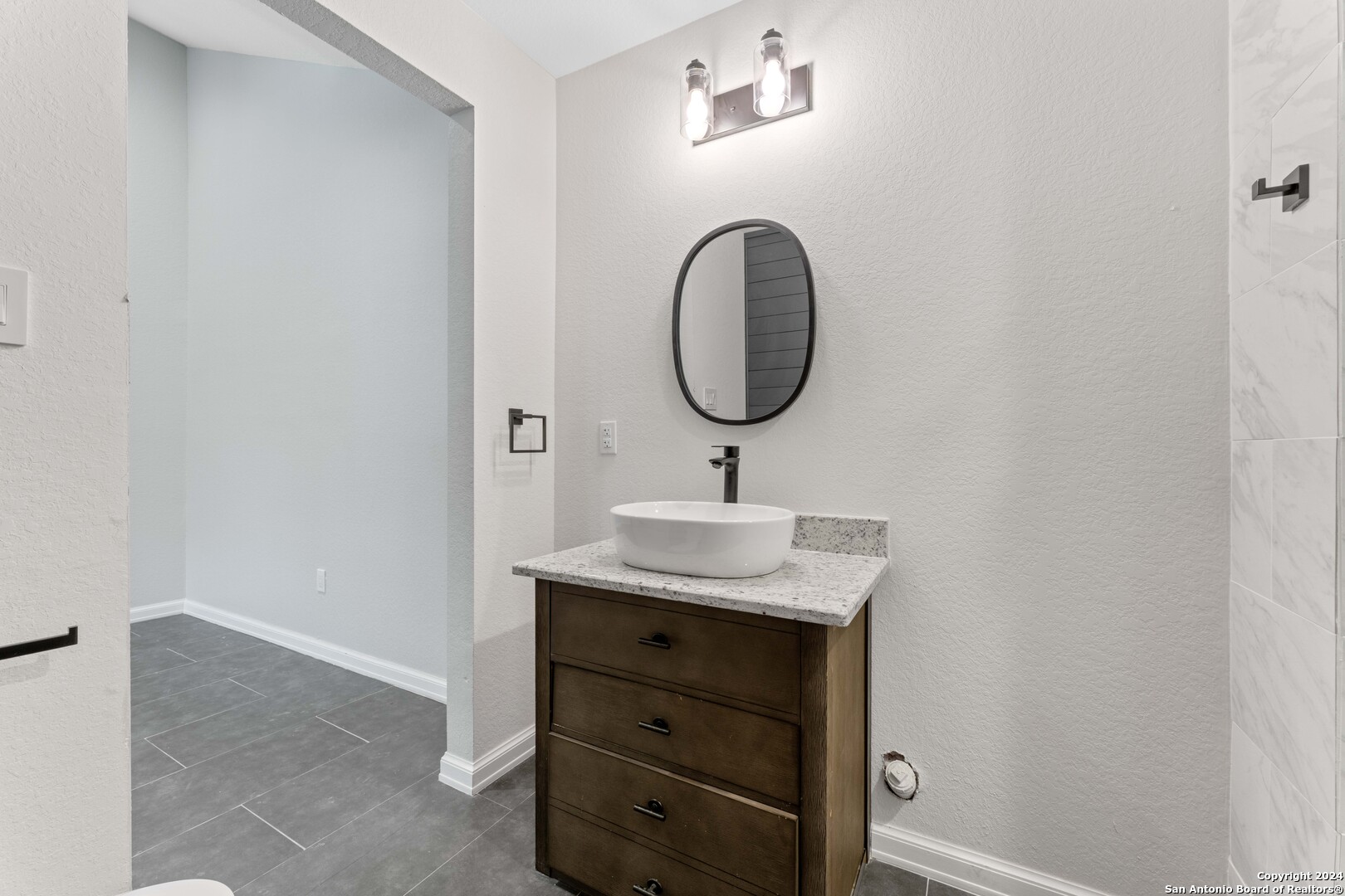 417 WILLOW ST