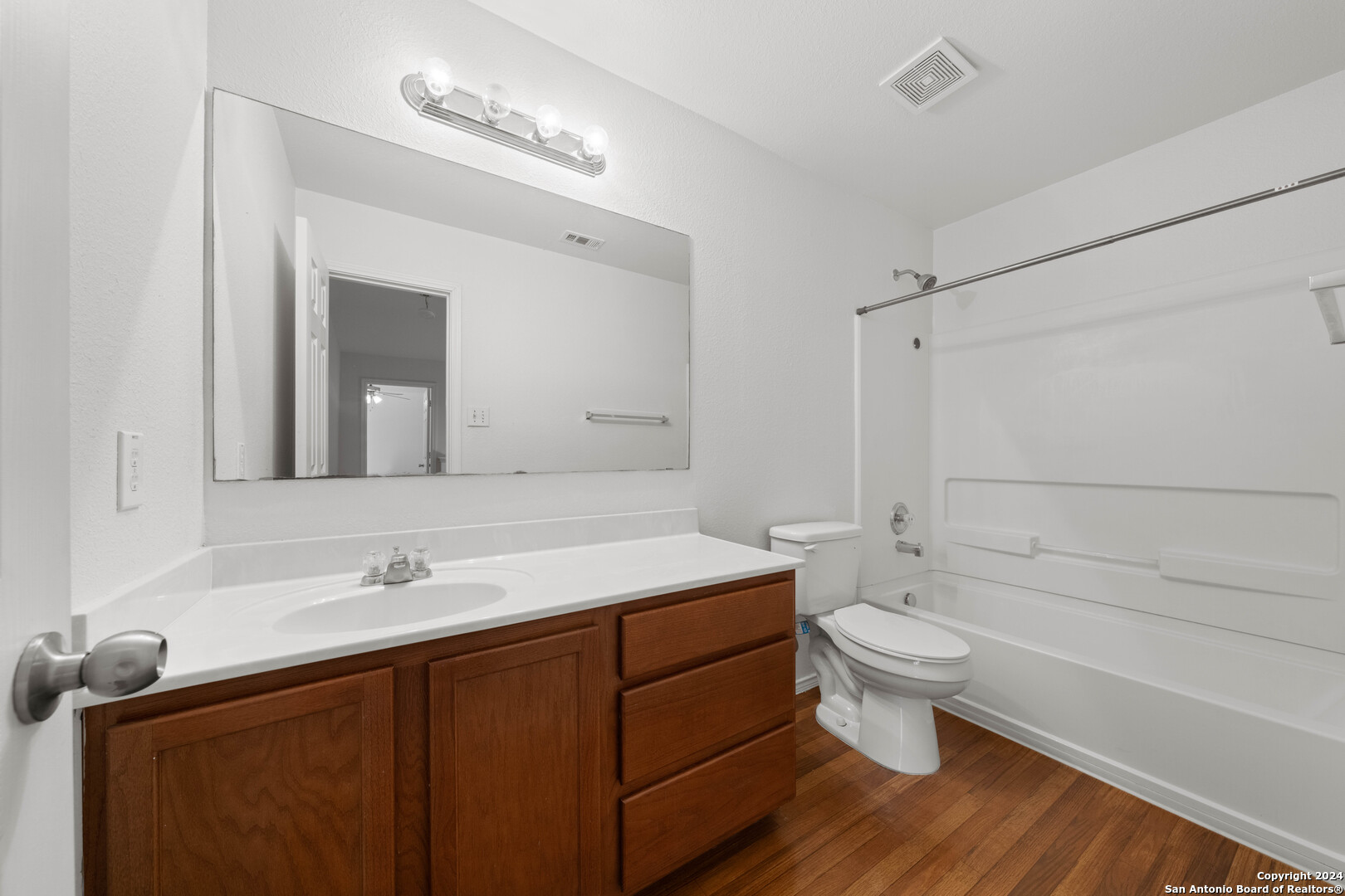 5903 VALPARAISO WAY