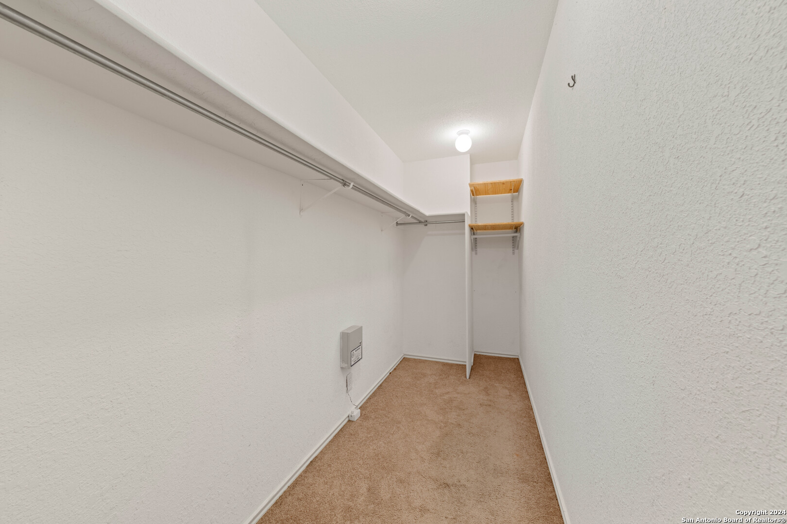 2111 SKULL VALLEY DR
