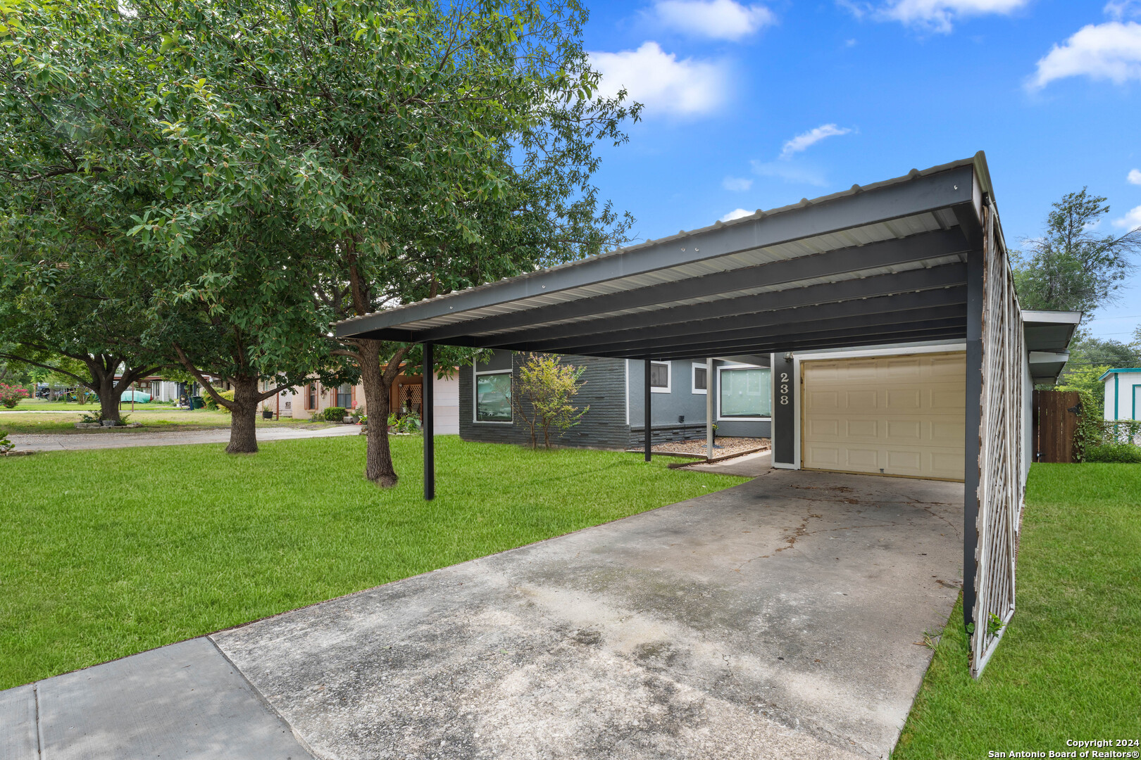 238 SHADY RILL