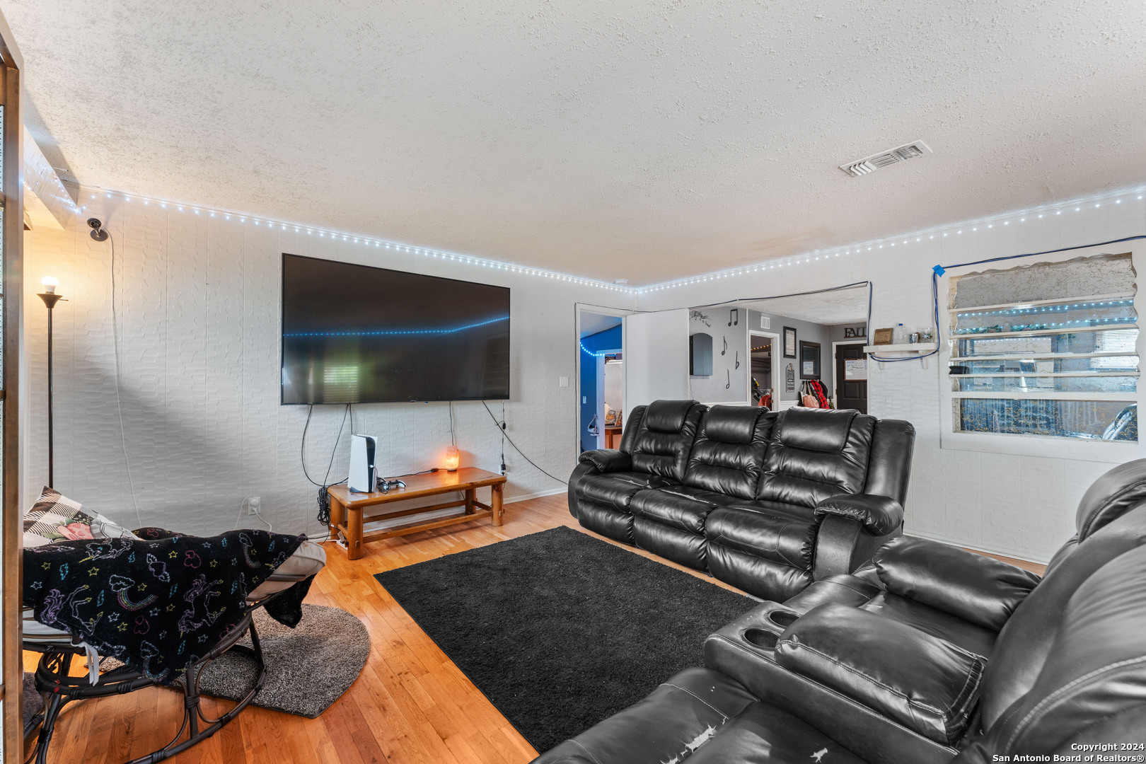 238 SHADY RILL