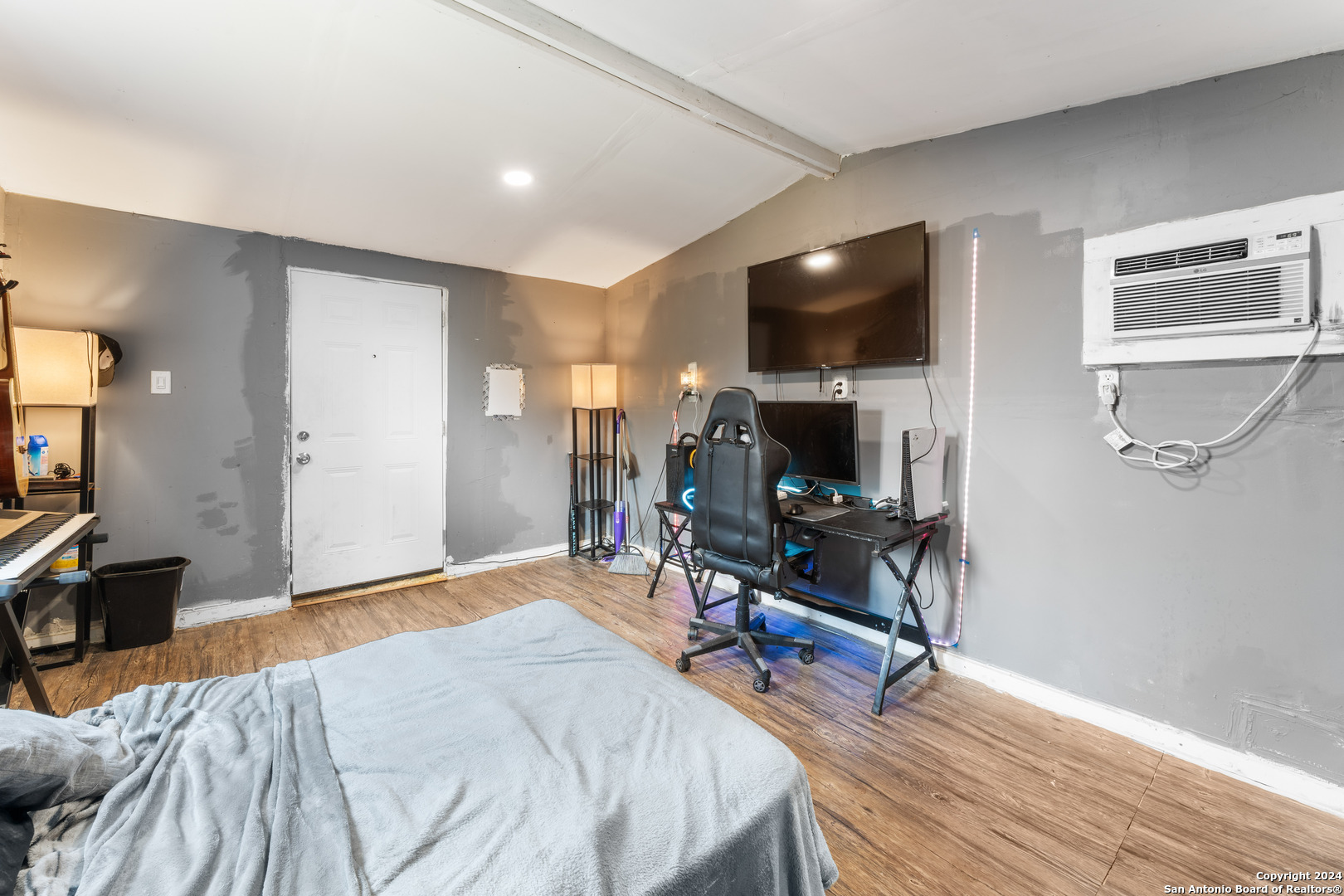 238 SHADY RILL