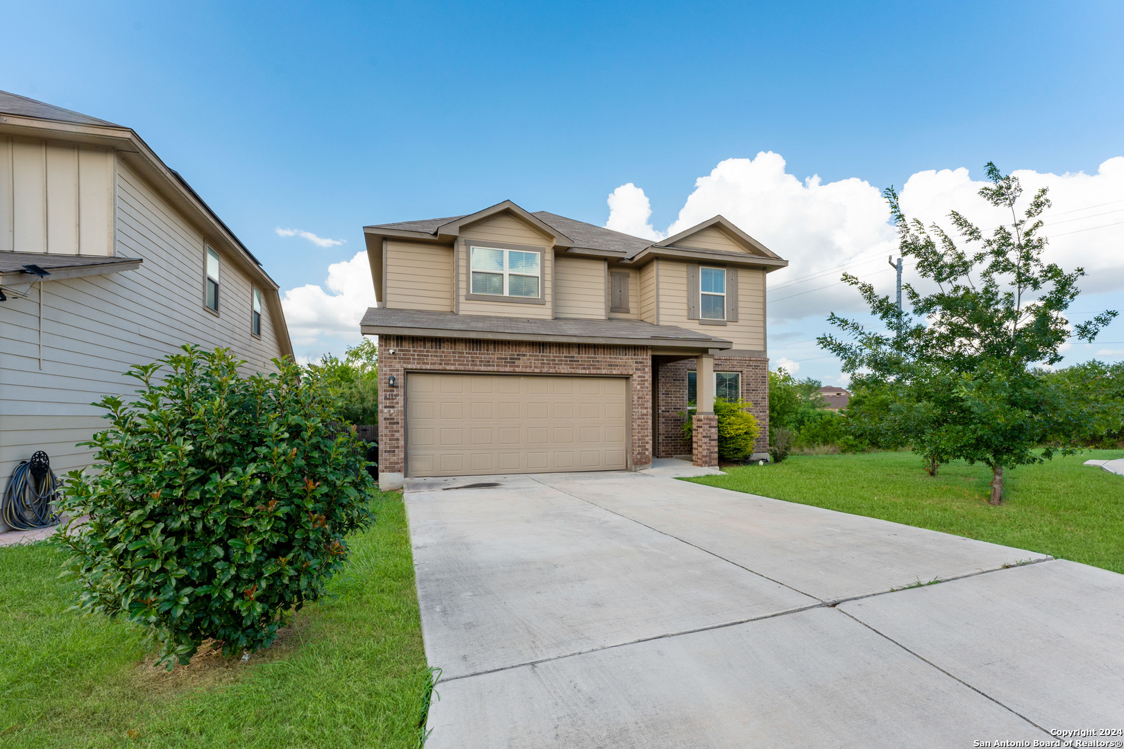 6115 Agoura Hvn