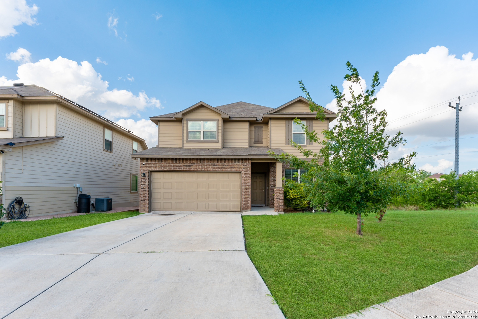 6115 Agoura Hvn