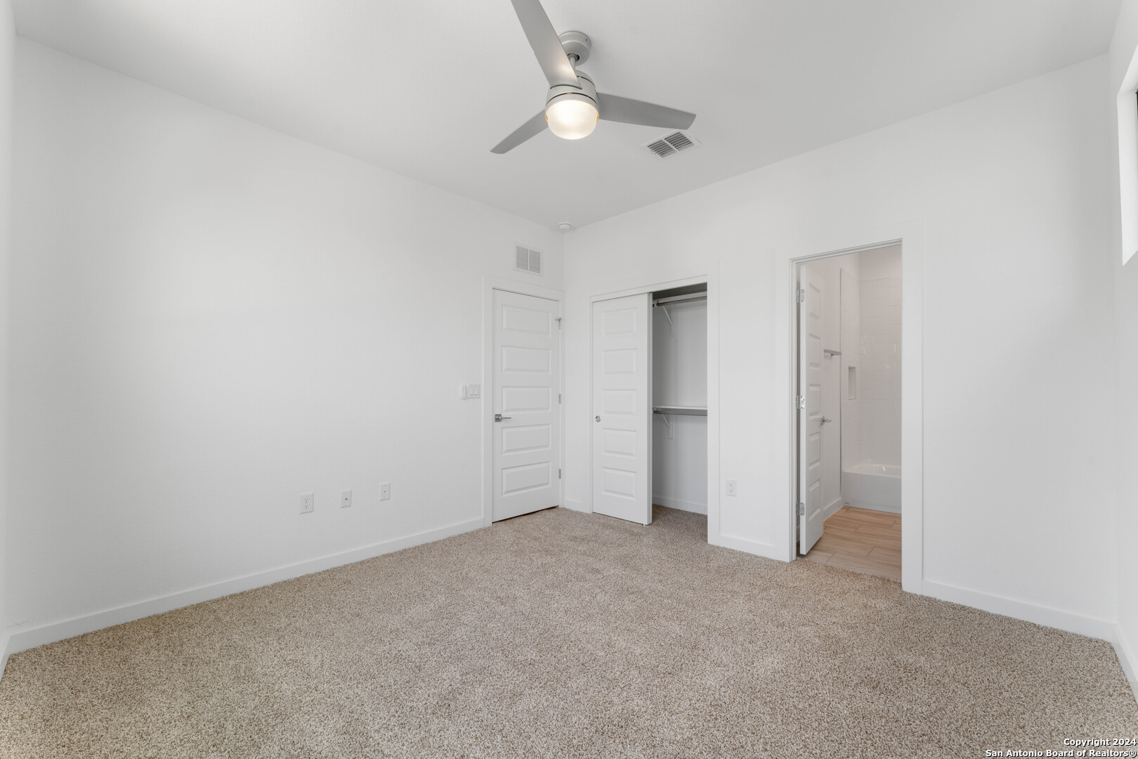 914 N Olive St #501