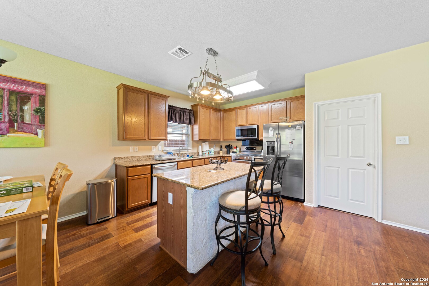 24527 WALNUT PASS